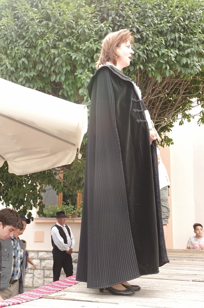 LEVI2457 (Medium).JPG